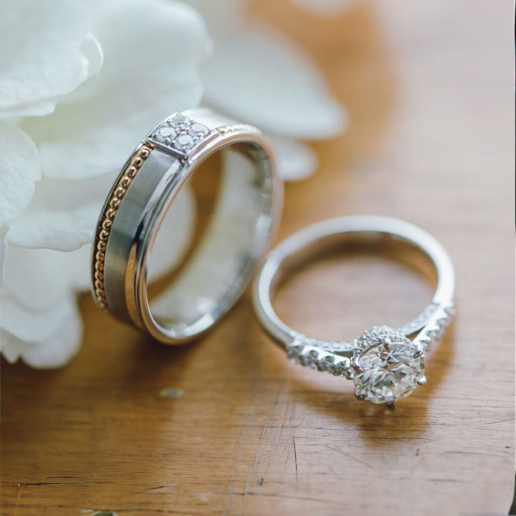 Men vs Women: Wedding Ring Styles Explored