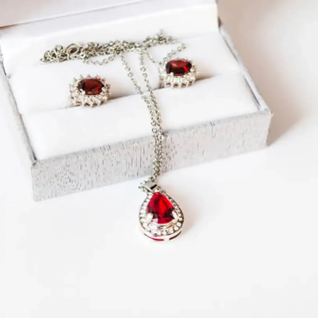 Buy Rubies in Hatton Garden