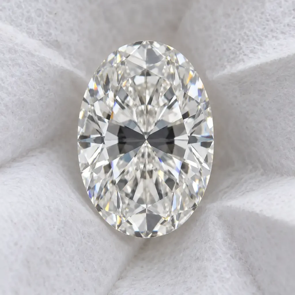 Oval Engagement Rings